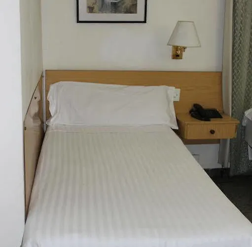 Climent Otel *