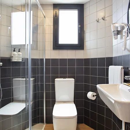 ホテル Climent ロスピタレート・デ・リョブレガート